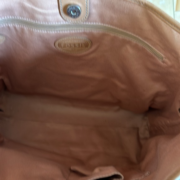 Fossil tote - Picture 7 of 9